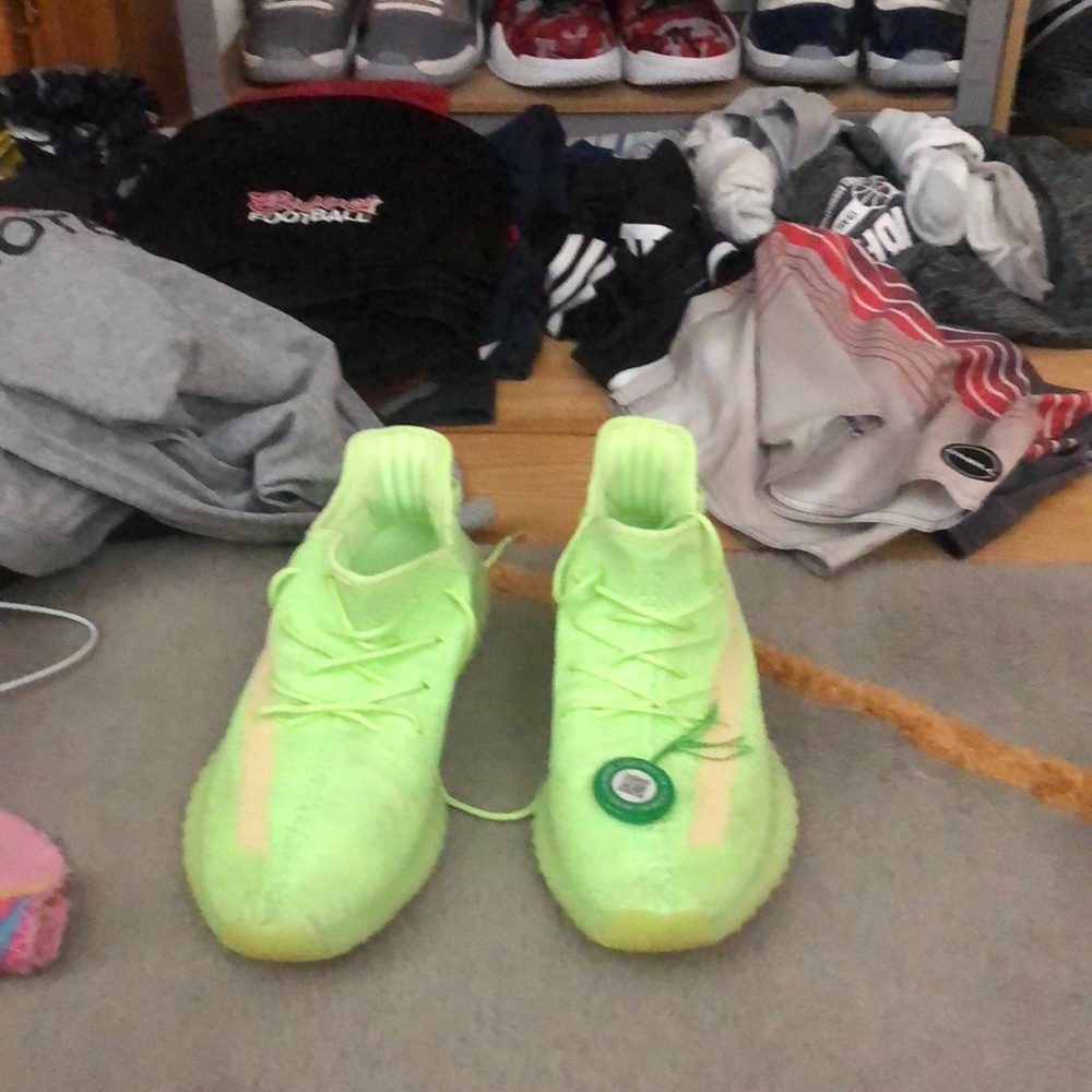 Yezzy 350 v2